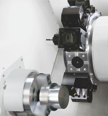 F380 Torno di precisione CNC pratico a 6000 giri al minuto, torno industriale a controllo informatico