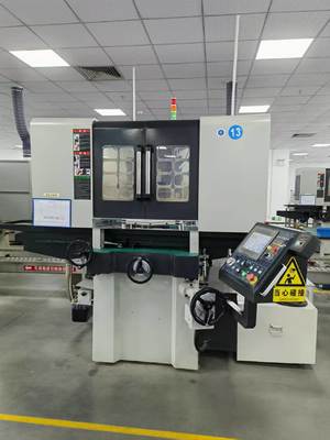 700 kg di carico superficie di macinatura 300x700 mm tavolo 0,75KW motore